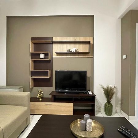 Vanilla - Happyhostgr - Downtown Apartment Волос Екстериор снимка